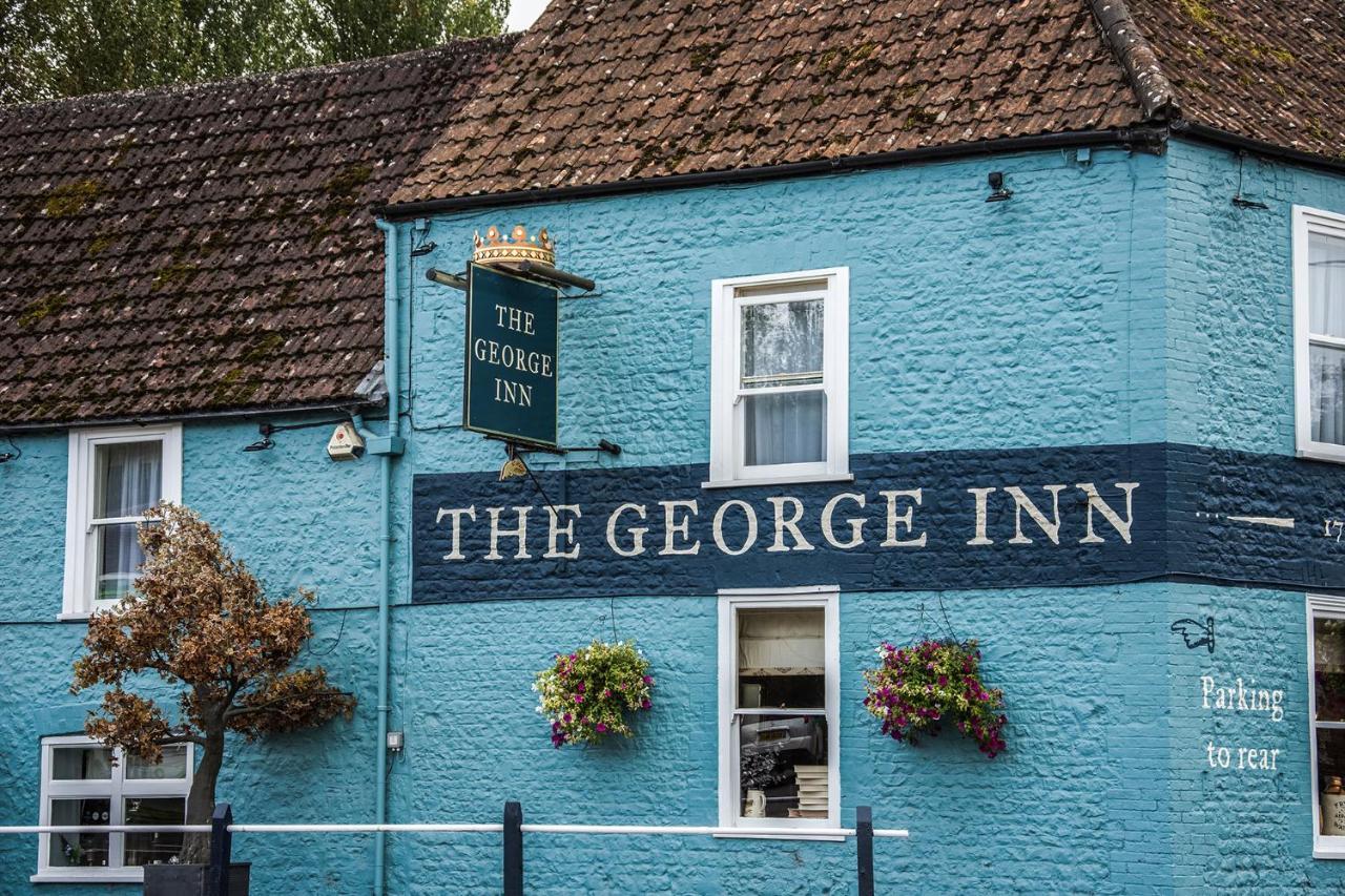 The George Inn Warminster Exteriör bild
